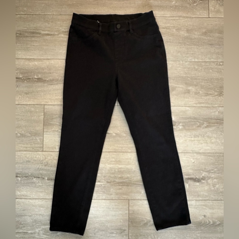 UNIQLO EXTRA STRETCH ANKLE PANTS size small